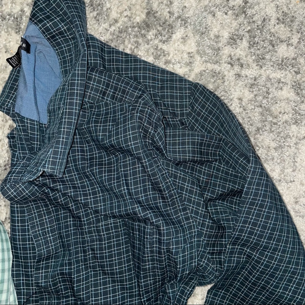 Host Pickvan Heusen Button Up Bundle - image 3